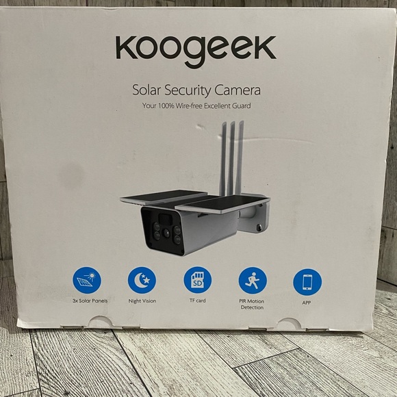 Koogeek Outdoor Security Camera - Picture 1 of 12